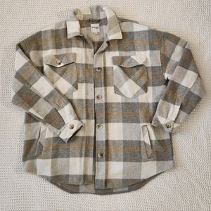 Kensie Plaid Shacket in Gray and Cream
